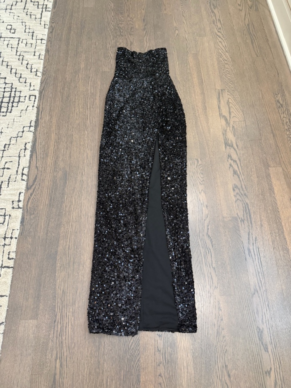 NWT Fashion Nova Black Sequin Spaghetti-Strap Evening Gown Size XS - Picture 4 of 5